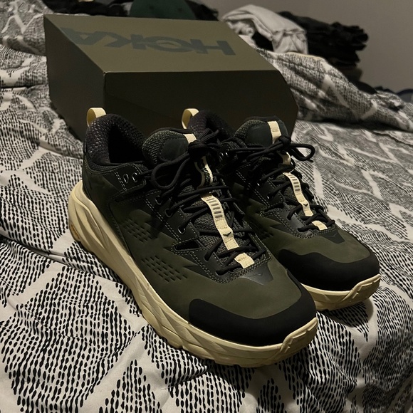 Hoka The End collab limited edition - Picture 1 of 7